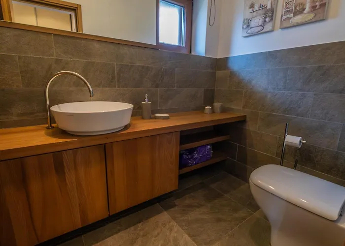 Luxury Nature House Fuzine